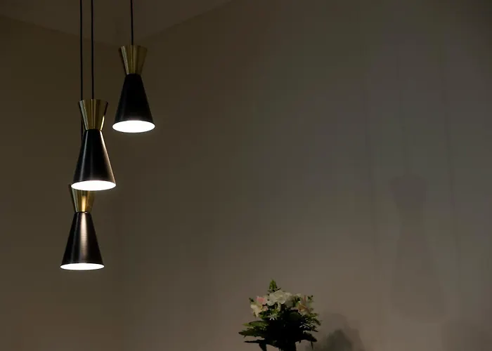 Luxury And Exclusive Bovio Square House